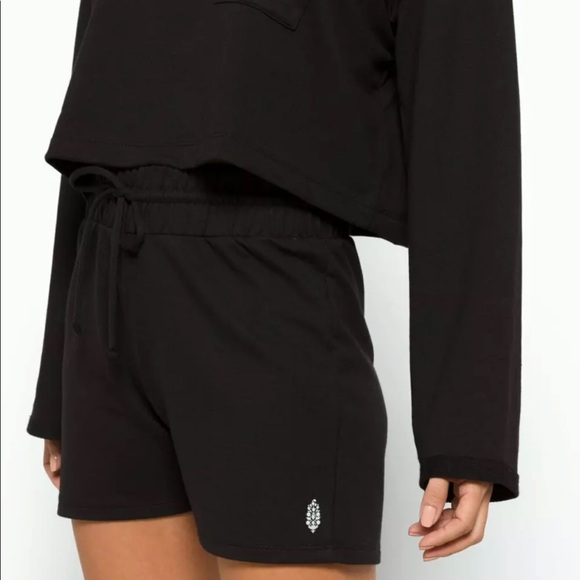 Free People Movement Sunny Two Piece Set in Size Small - Picture 4 of 12